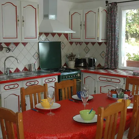 Lavandes Et Roses En Quercy Bed and breakfast *