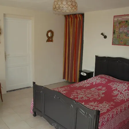 Lavandes Et Roses En Quercy *